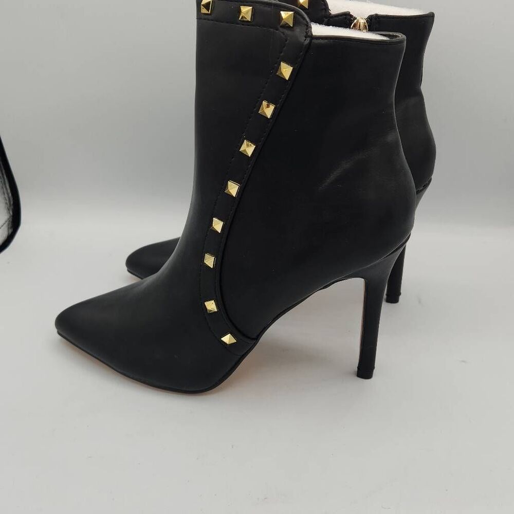 Nicole Miller bkack gold studded stiletto ankle boots women's size 8.5